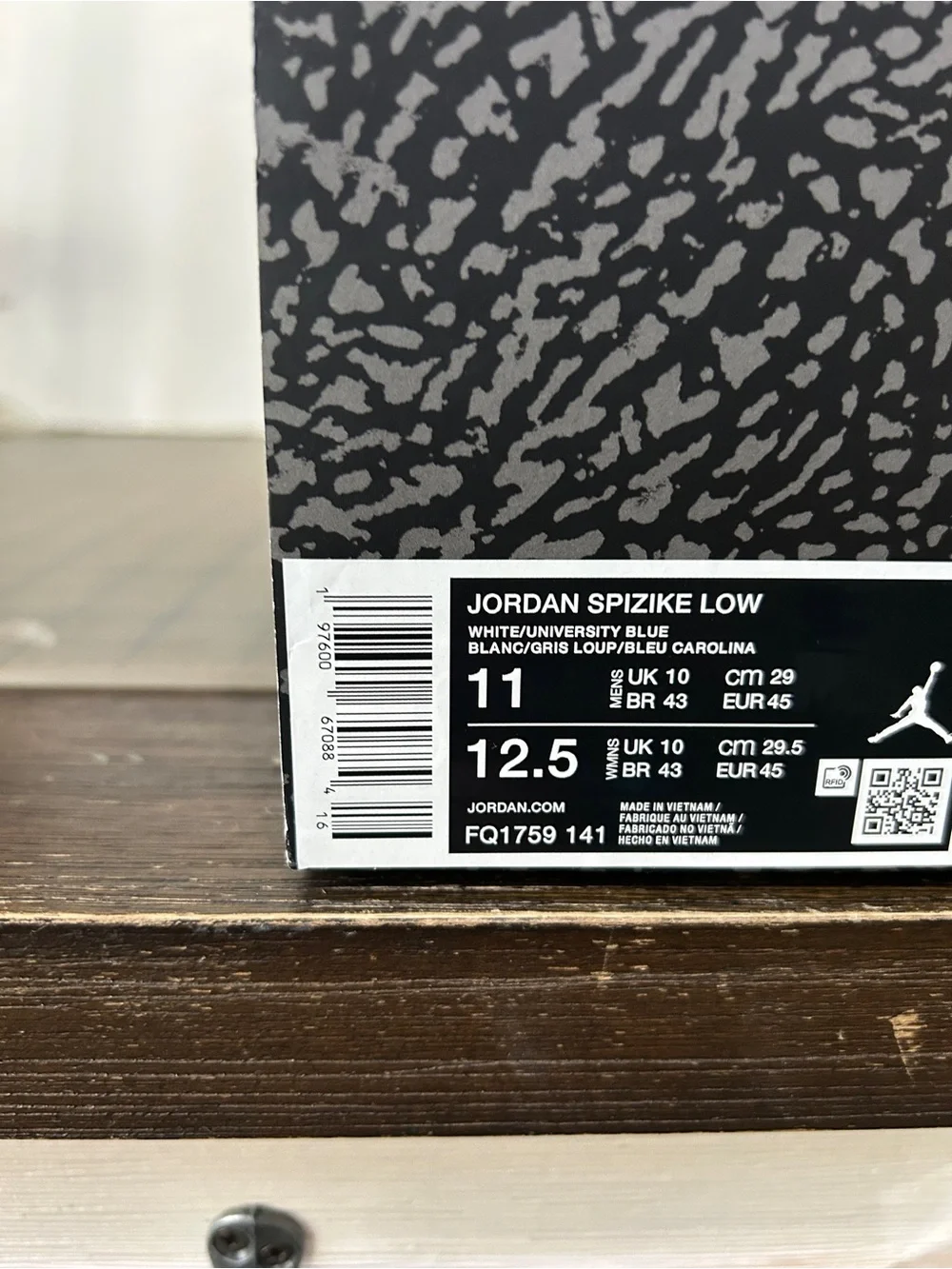 Air Jordan Spizike Low ‘UNC’